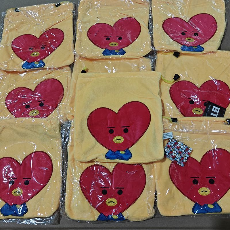 BT21 애니메이션 만화 귀여운 하트 토끼 드로스트링  - Women'S Vanity Accessories 리뷰 및 가격