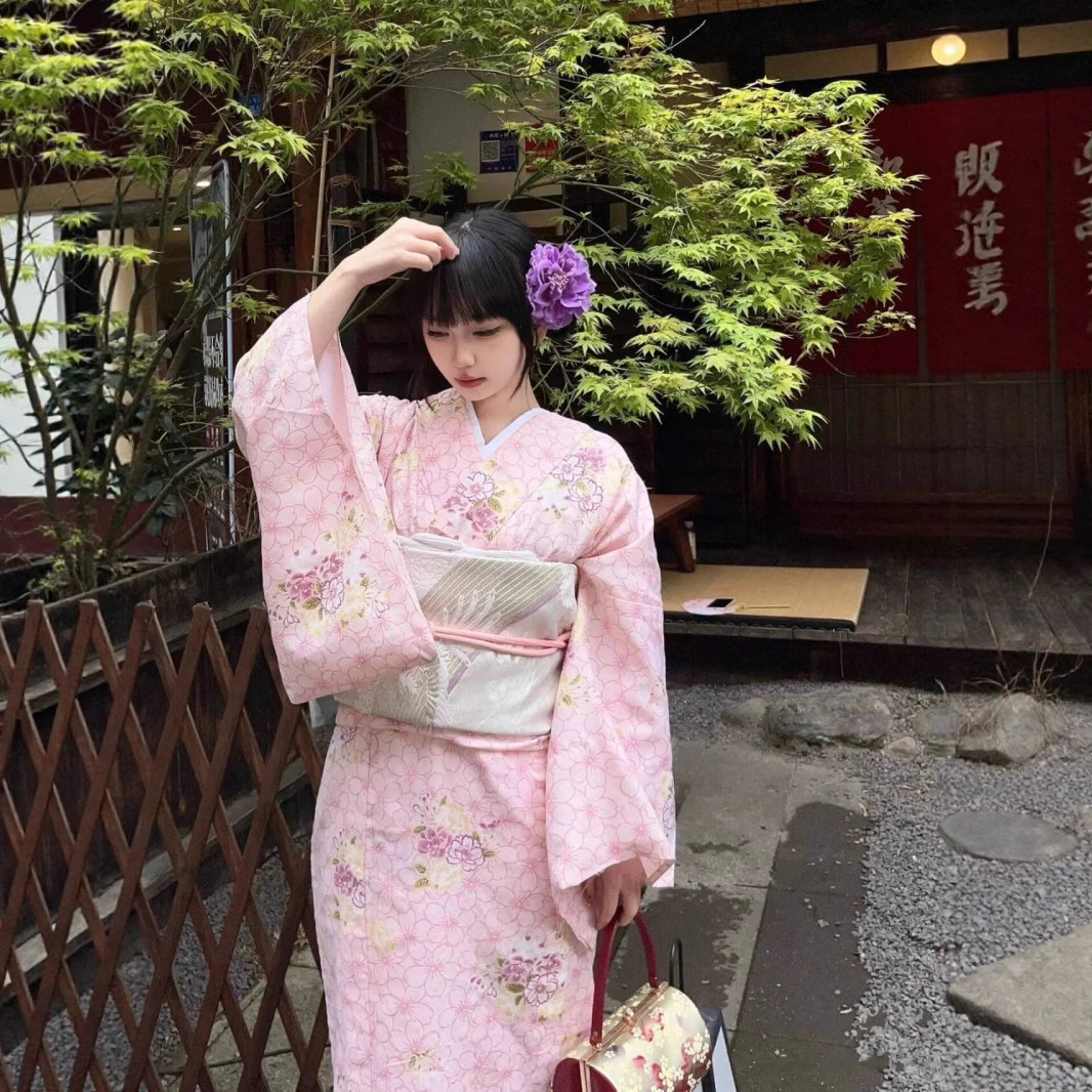 새롭게 개선된 전통적인 정장 기모노 레트로 여신 유카타 - Women'S Kimono Accessories 리뷰 및 가격